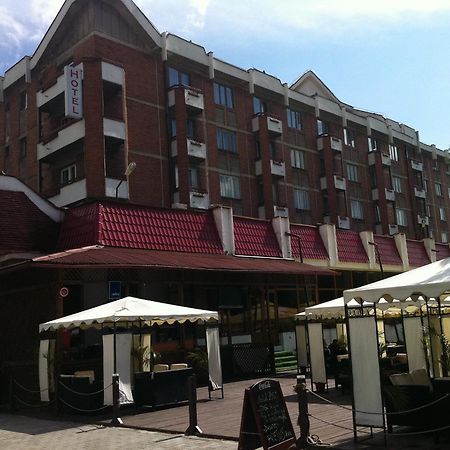 Petrosani Camere De Inchiriat - Hotel Petroshani Srl מראה חיצוני תמונה