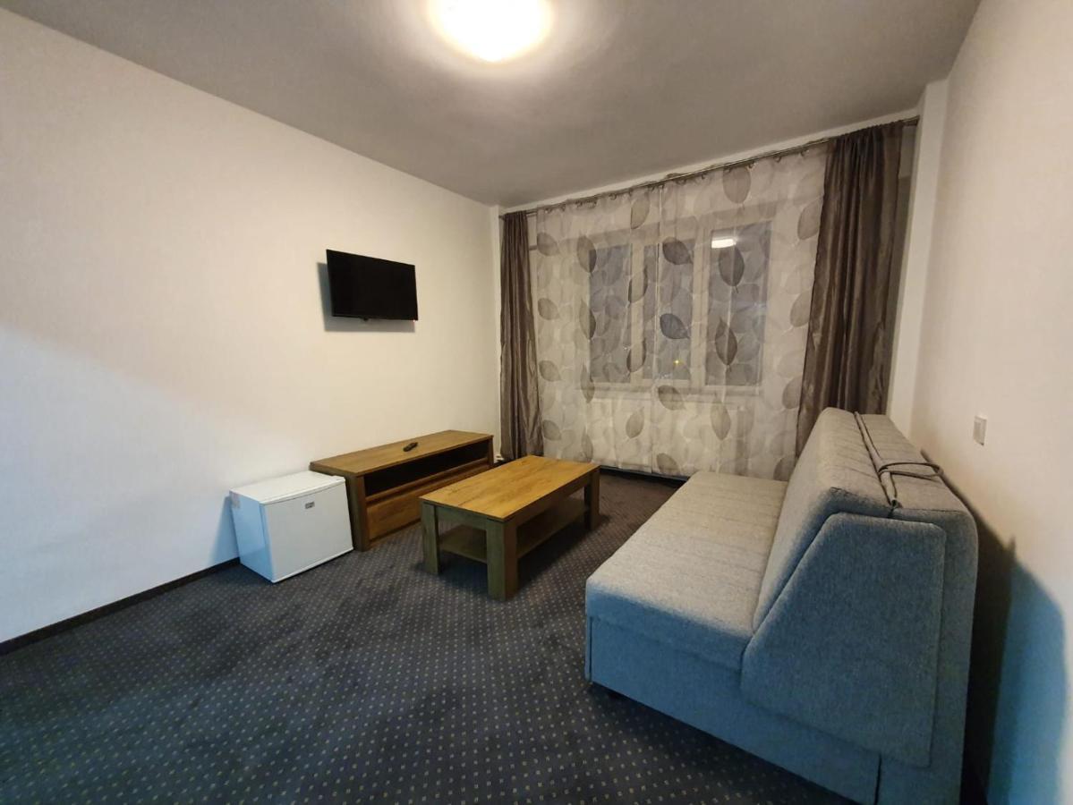 Petrosani Camere De Inchiriat - Hotel Petroshani Srl מראה חיצוני תמונה